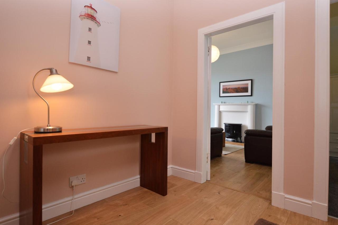 Upper Alta Apartment Tighnabruaich Esterno foto